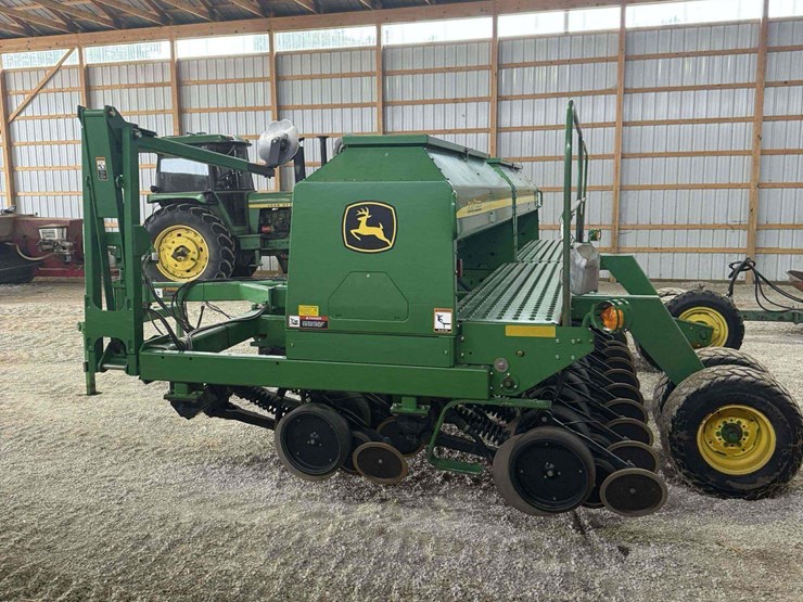 john-deere-1590-image-5