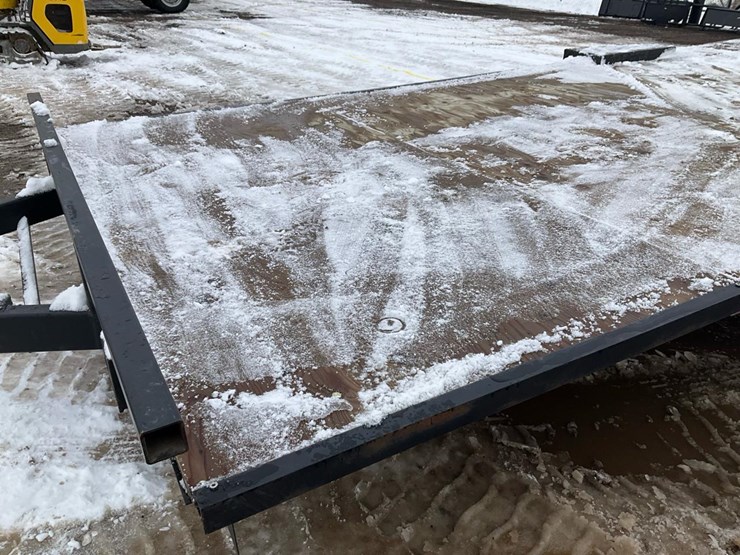 #2209-•-2021-flatbed-trailer*-image-11