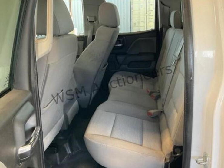 2016-chevrolet-silverado-1500-image-24