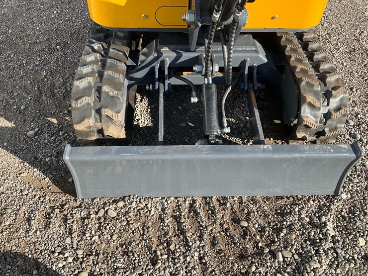 #1605-•-ats-rt15r-mini-excavator-image-7