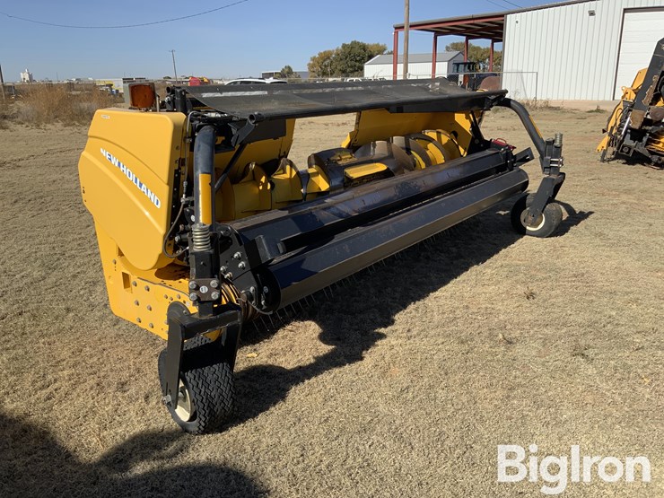 2017-new-holland-380fp-image-3