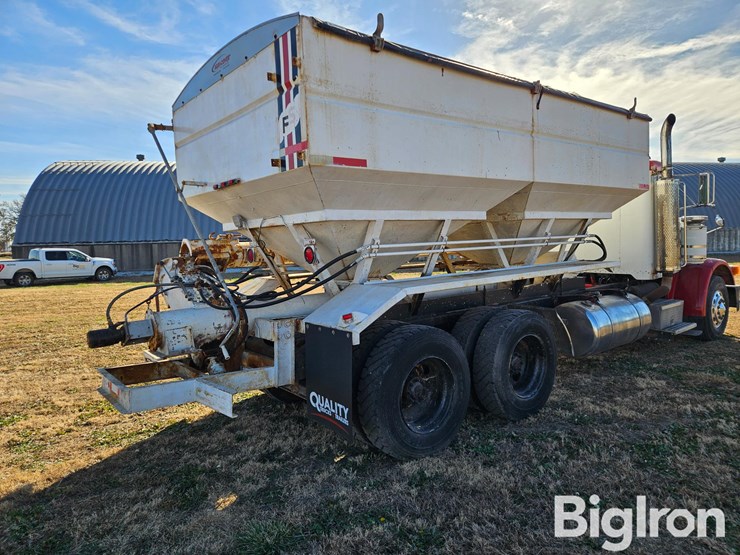 peterbilt-378-image-5