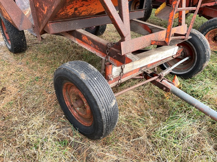 #206-•-kory-gravity-box-on-running-gear-(boyceville,-wi)-image-33