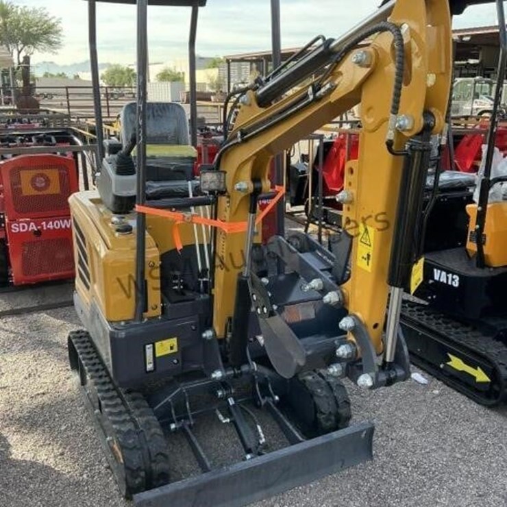 2025 CFG MX20R Mini Excavator