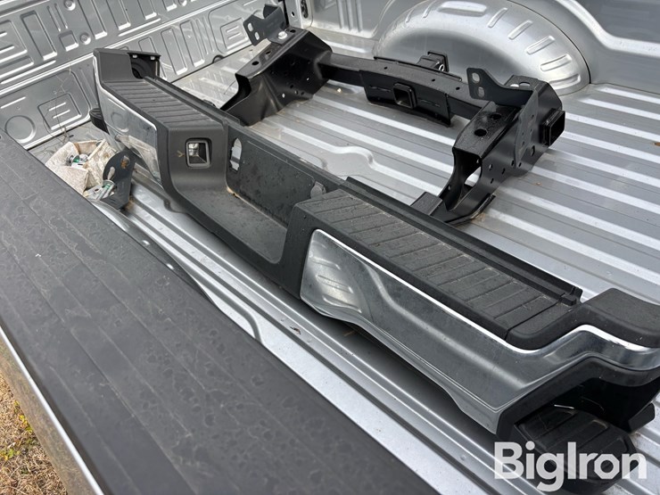 2024-ford-f350-image-11