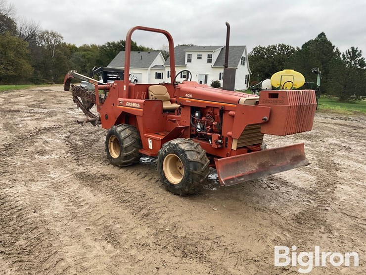 ditch-witch-4010-image-3