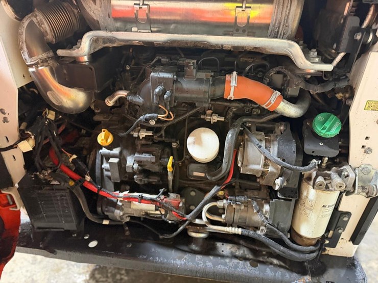 bobcat-s850-image-14