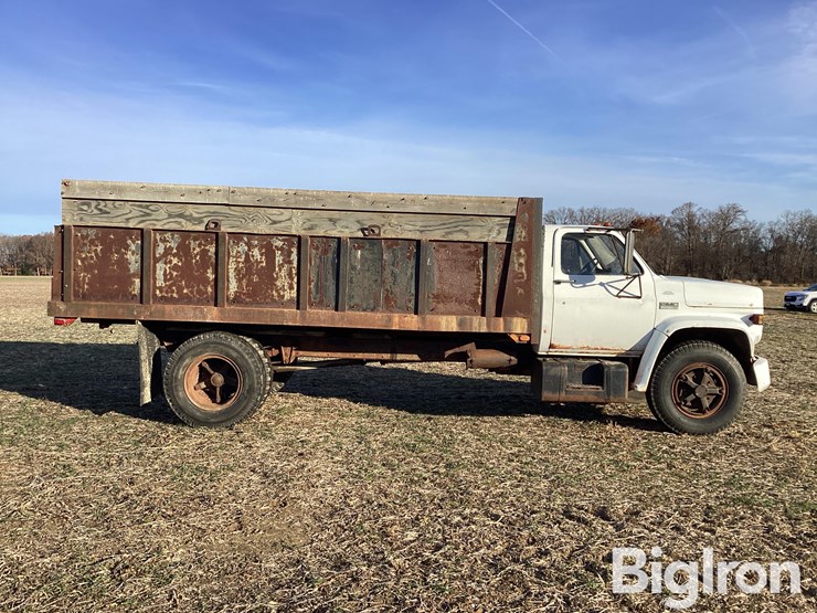 1977-gmc-sierra-6000-image-4