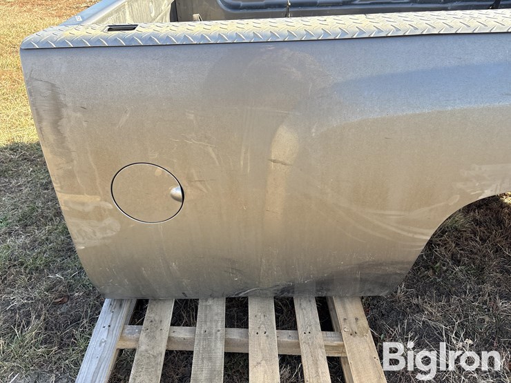 chevrolet-8'-pickup-box-image-20