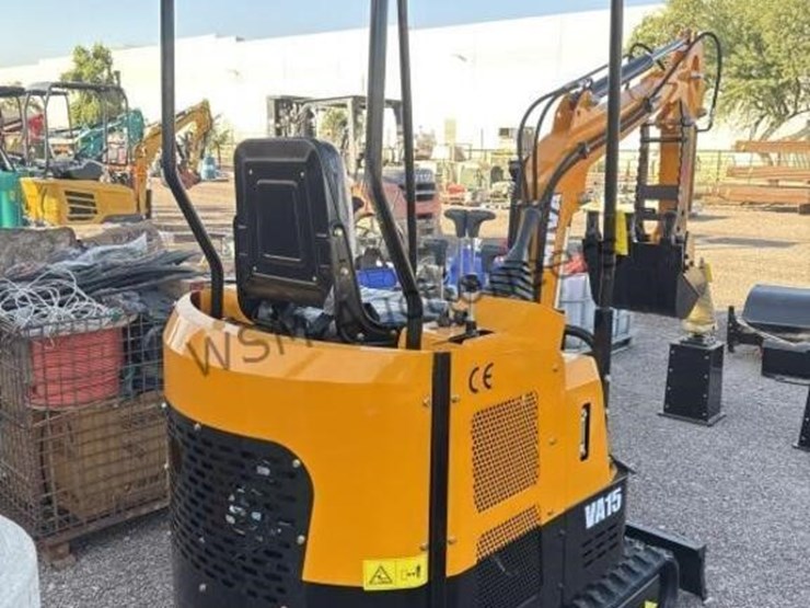 2025-miva-15-mini-excavator-image-4