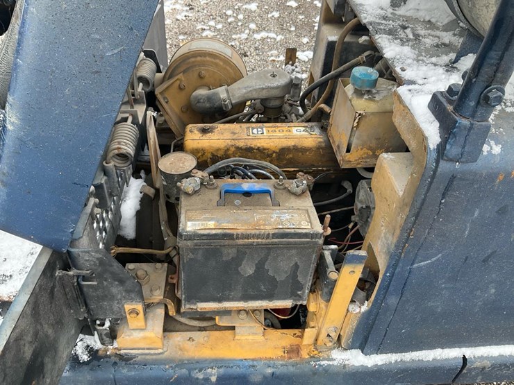 #1354-•-caterpillar-t80b-forklift-image-48