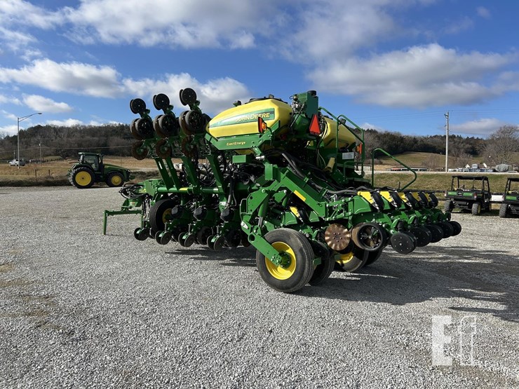 john-deere-1795-image-3