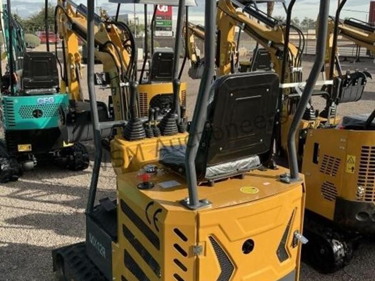 2025-cfg-mx12r-mini-excavator-image-3