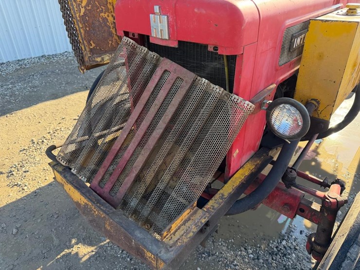 international-b414-image-9