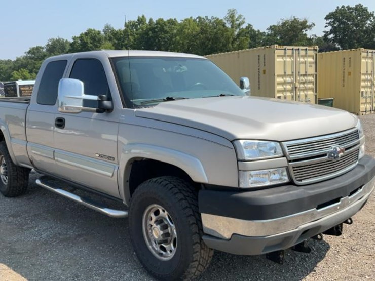 2005-chevrolet-silverado-2500hd-image-7