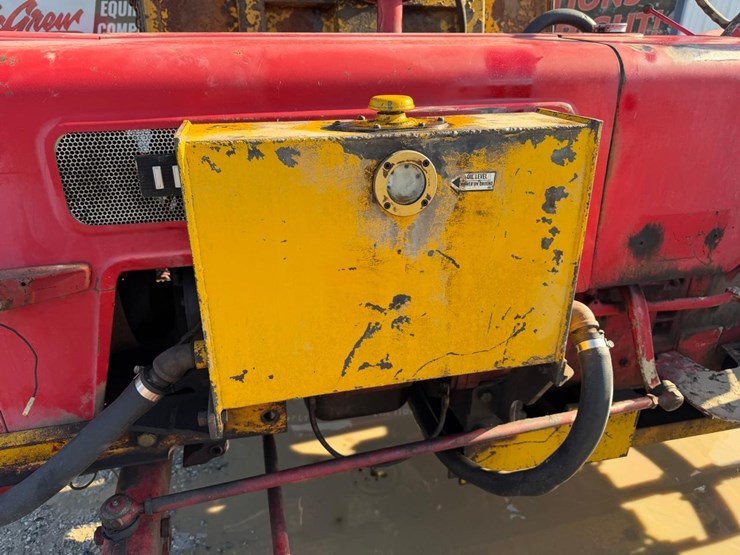 international-b414-image-12