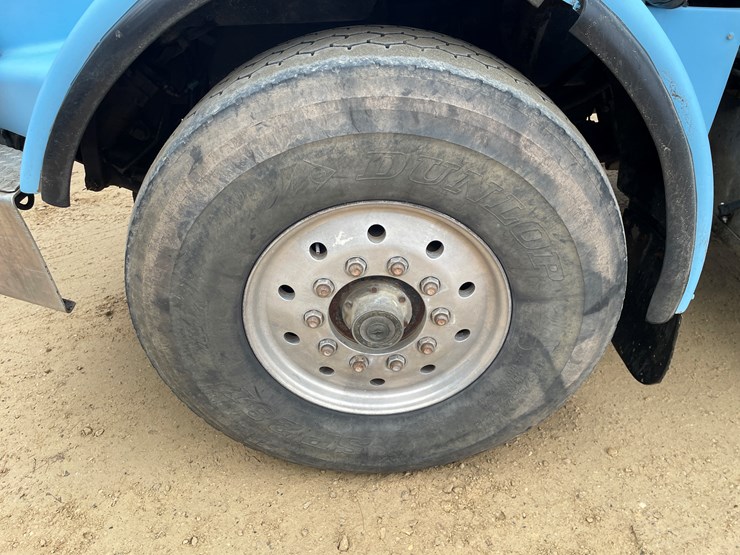 peterbilt-357-image-77