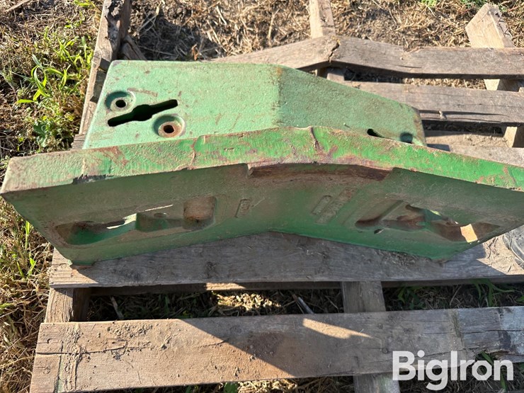 john-deere-10-image-16