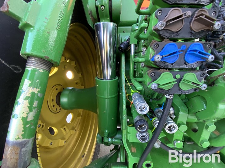 john-deere-8245r-image-14