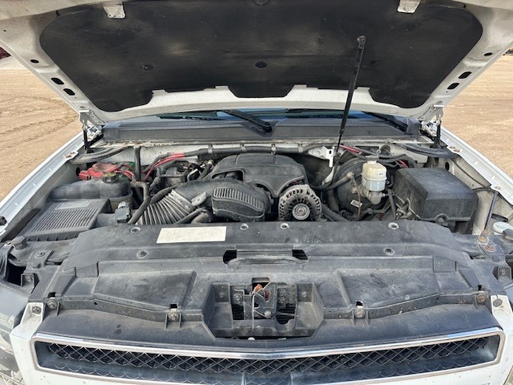 chevrolet-tahoe-image-46