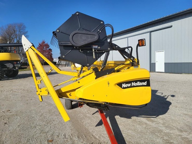 new-holland-74c-image-2