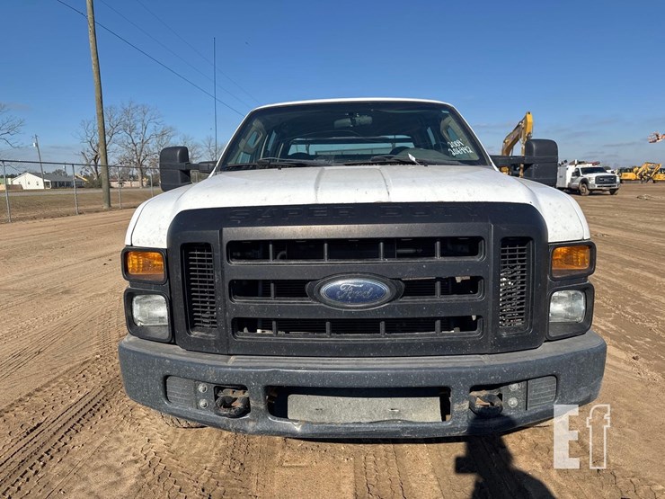 2009-ford-f250-sd-xl-image-3