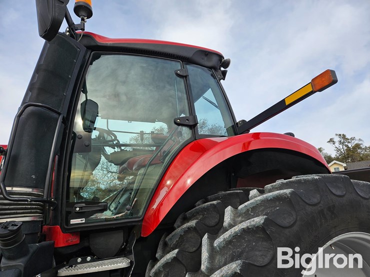 case-ih-magnum-250-image-18