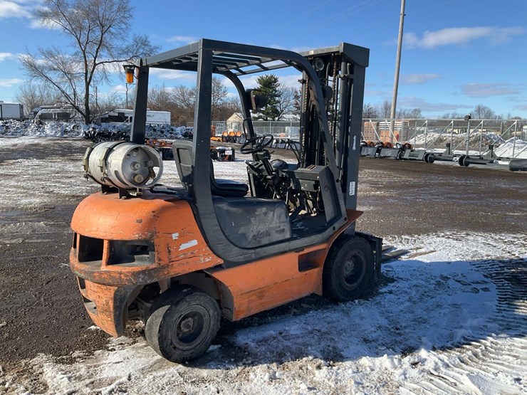 #1361-•-samsung-v-lift-forklift*-image-5