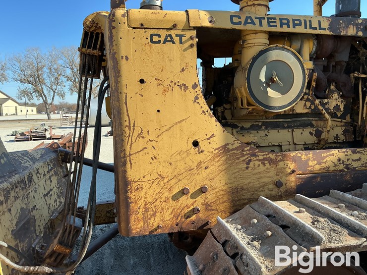 caterpillar-d7-image-11