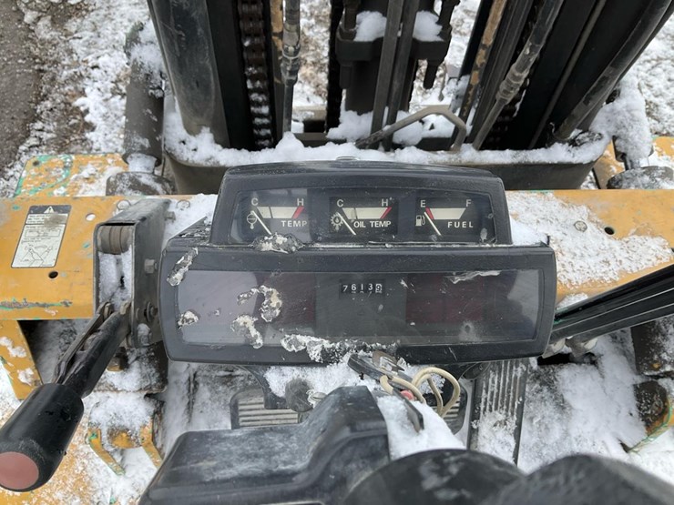 mitsubishi-fg30-image-45