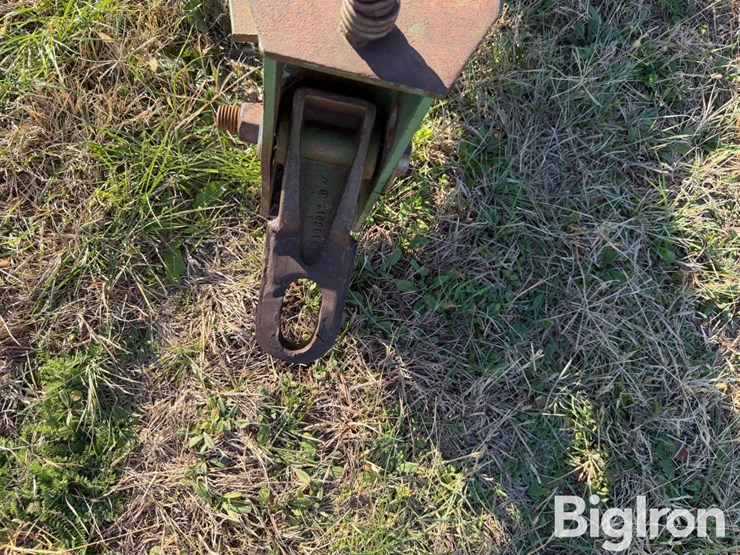 john-deere-25-image-10