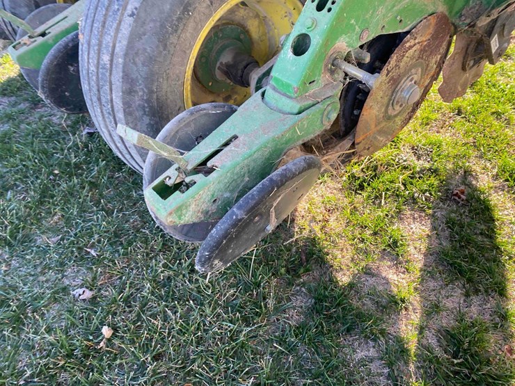 john-deere-1760-image-11