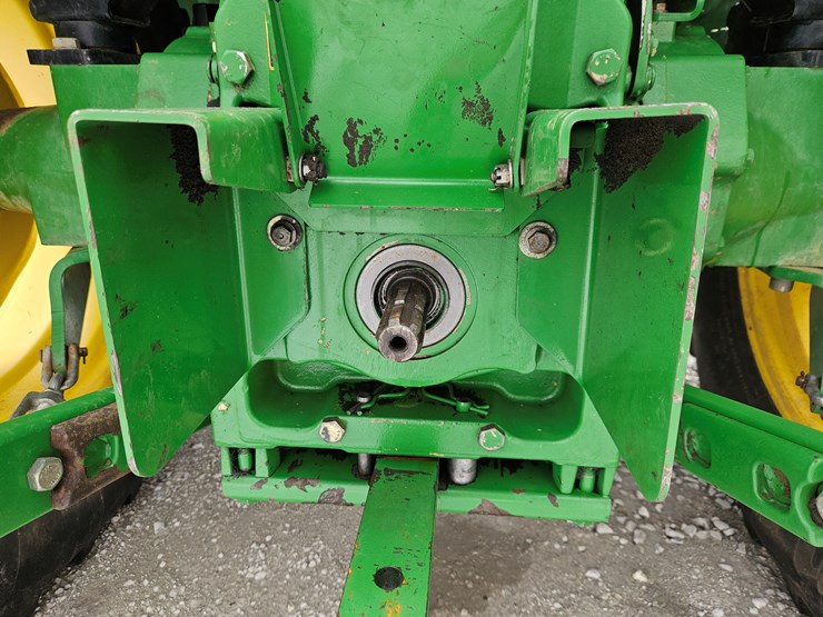 john-deere-6115d-image-9