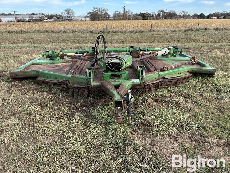 john-deere-1518-image-2