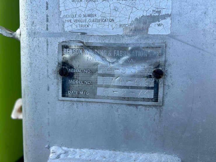 western-star-4964f-image-60