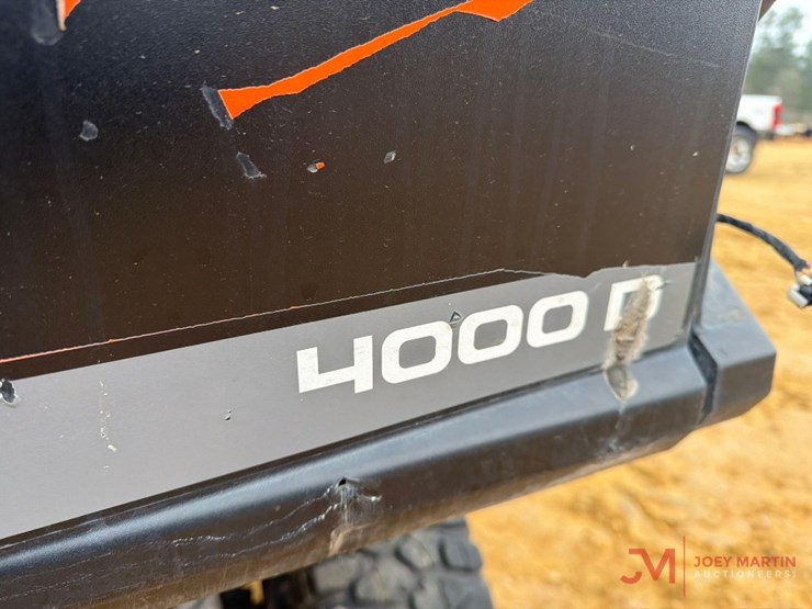 2021-polaris-commercialxd-4000d-utv-image-10
