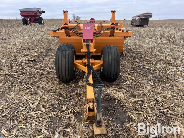 2008-big-dog-8-yard-forced-ejection-pull-type-scraper-image-2