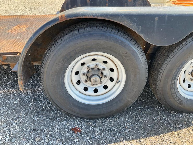 #2200-•-2015-ex-hauler-718t-tilt-trailer-image-23