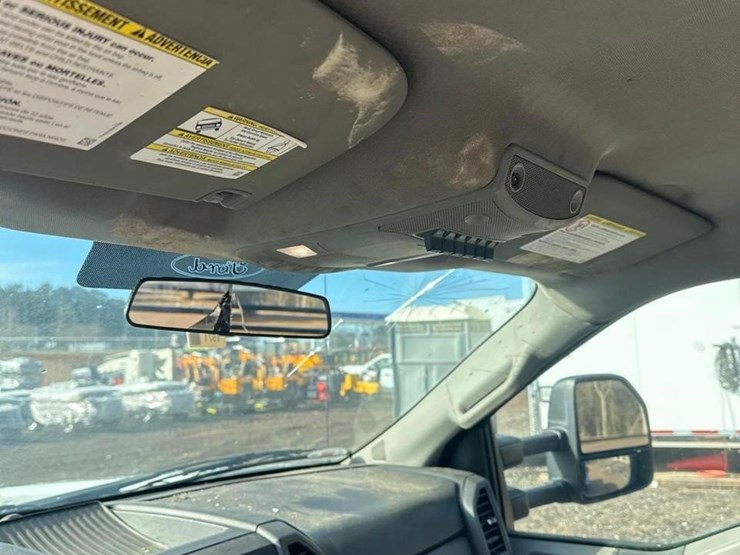 ford-f350-xl-image-31