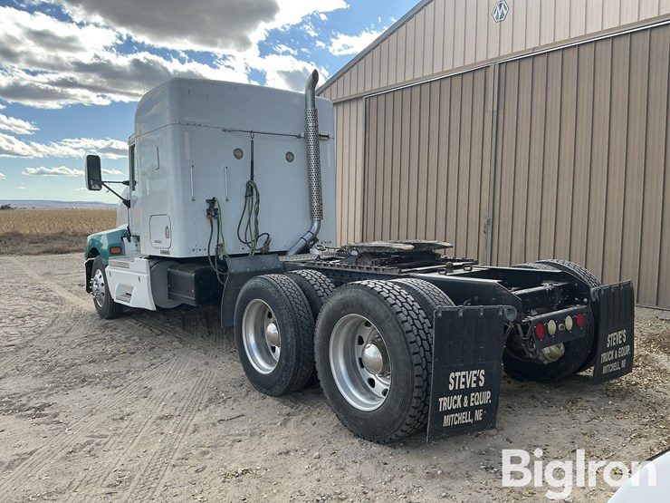 kenworth-t600-image-7