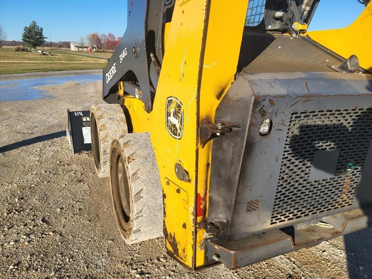2018-deere-314g-image-19