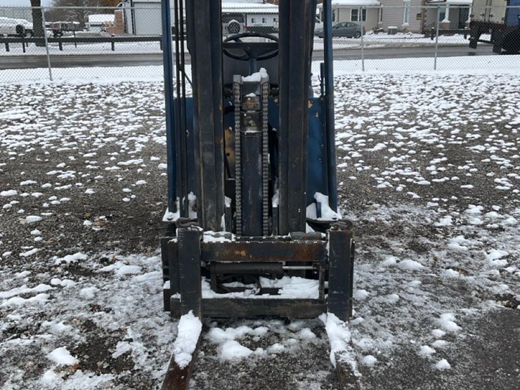 #1354-•-caterpillar-t80b-forklift-image-8