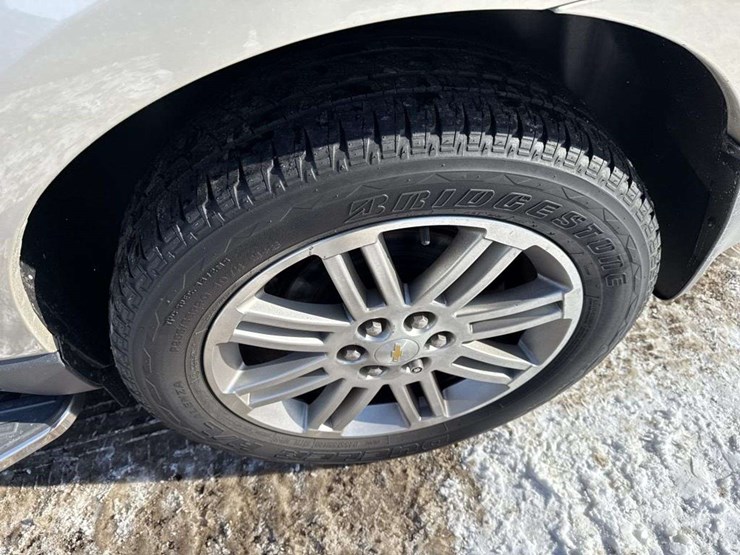 2015-chevrolet-traverse-image-21