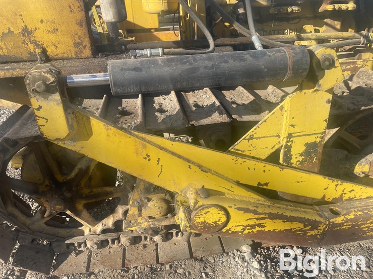 caterpillar-d2-image-12