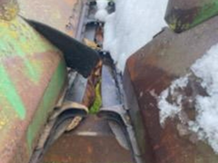 john-deere-843-image-11