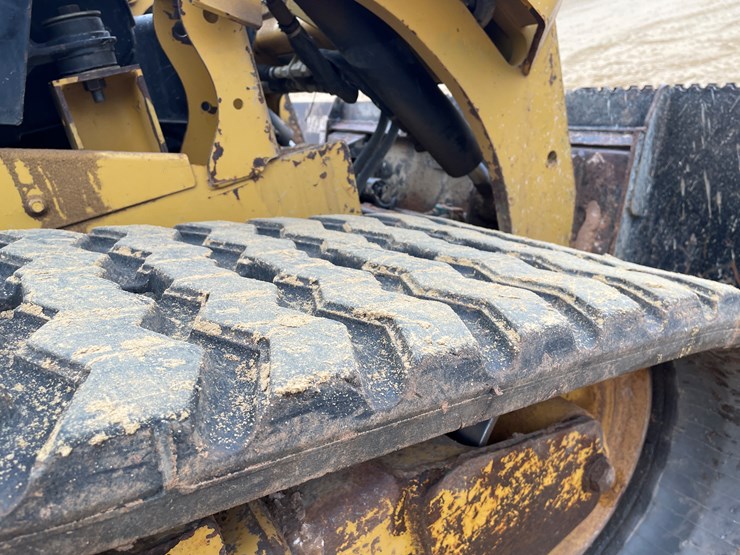 caterpillar-279d-image-47