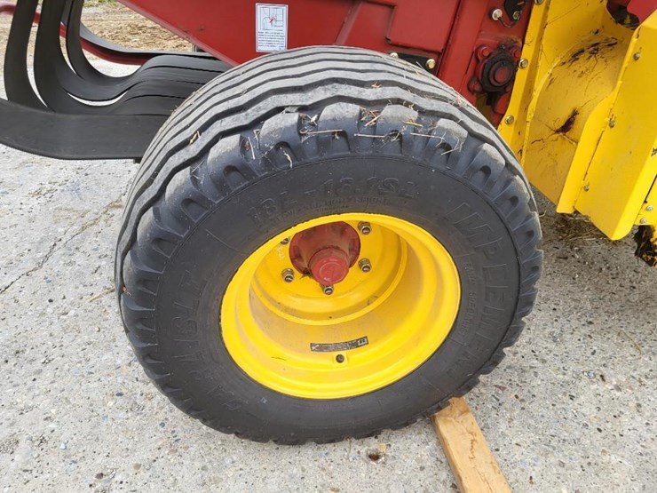 2021-new-holland-450-image-29