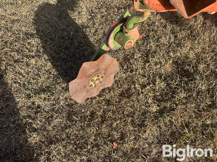 allis-chalmers-330-image-18