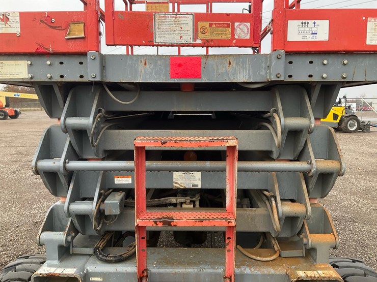 skyjack-sj7135rt-image-36