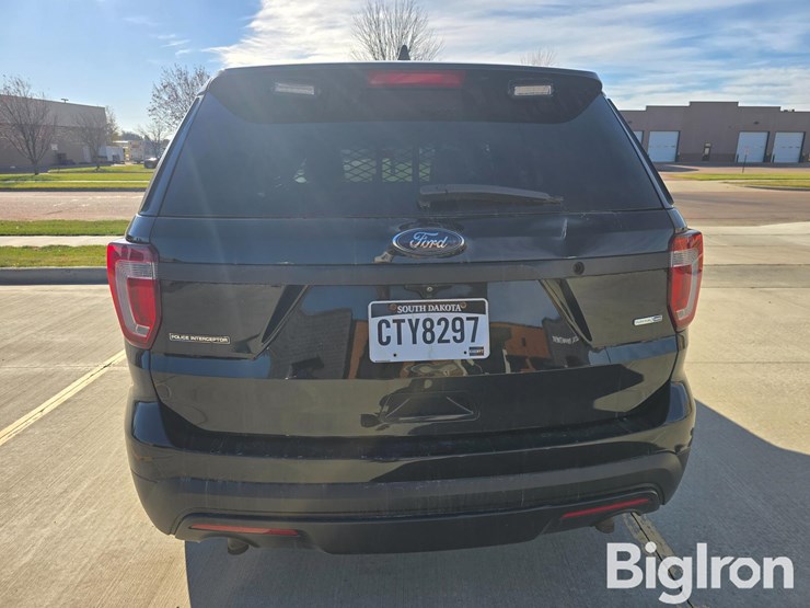 ford-explorer-police-interceptor-image-6